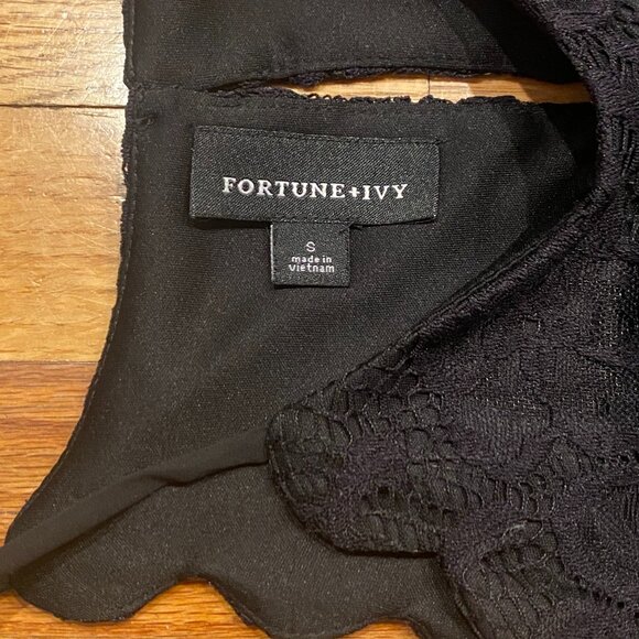 Fortune + Ivy Women's Black Lace Tank Top Size Small - Picture 3 of 4